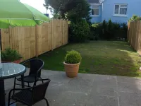 Lockinbar Holiday Apartments Hotels near Tenby Castle