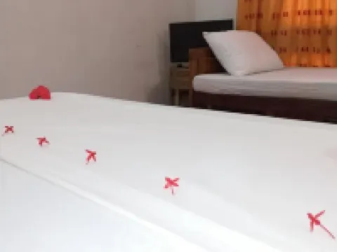 Paradise Guest House Hotels in Habarana