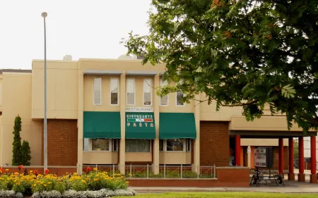 Hôtel Mingan Отели в г. Сет-Иль