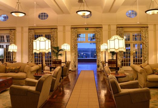 더 빅토리아 폴스 호텔