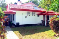 Sooriya Sewana Guest House - 3-Star
