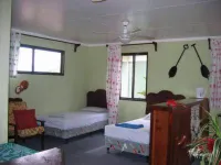 Ibibu Transit Lodge Hotel a New Georgia Group