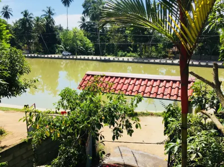 Lake View Home Stay Tangalle