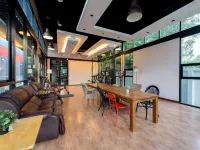 Woodroof Residence Rangsit Hotel di Pathum Thani