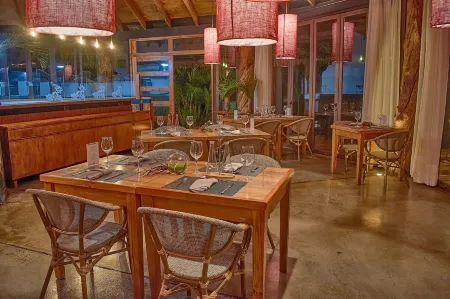 Hotel Hare Uta Отели рядом с Аэропорт Матавери