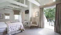 Klein Welmoed Luxury Guest House Hotels in Raithby