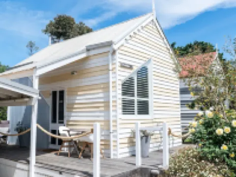 Beach Huts Middleton Hotels in Goolwa