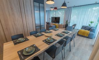 BJ81 Suite Hotel
