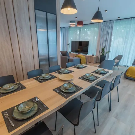 BJ81 Suite Hotel