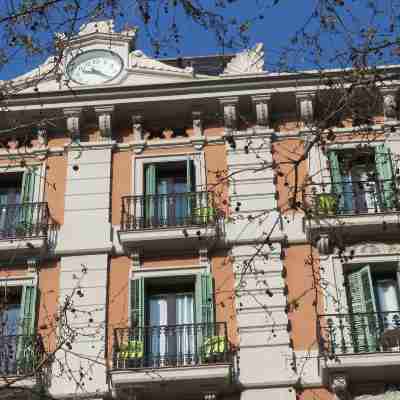 Stay Together Barcelona Apartments Hotel Exterior