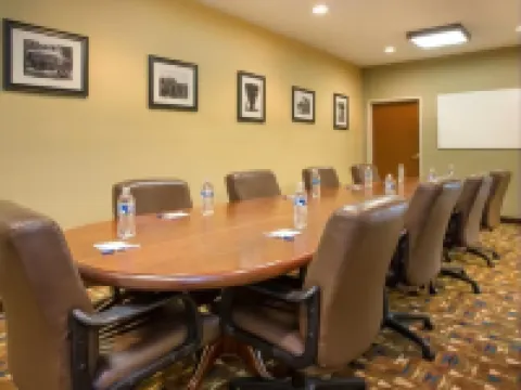 Sleep Inn & Suites Hotels in Kalamazoo