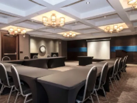 Sandman Hotel Oakville Hotels in Oakville