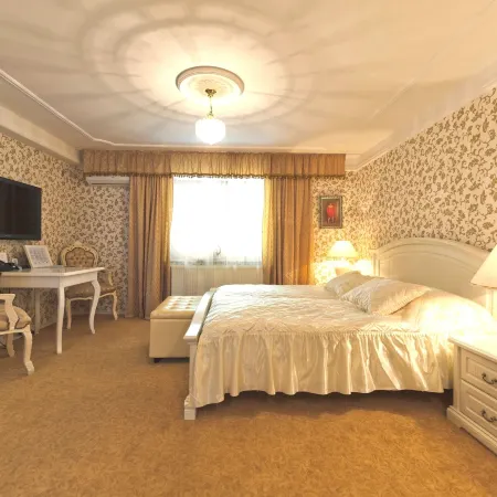 Allegro Hotel