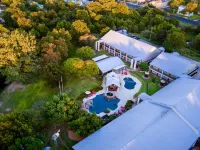 Fredericksburg Inn and Suites