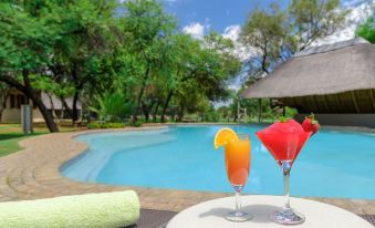 Mongena Private Game Lodge