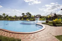 Samrith Hotel - Pools