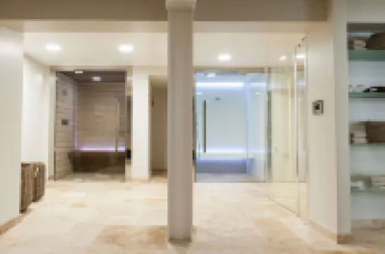 Manoir de Surville Hotel & Spa & Restaurant