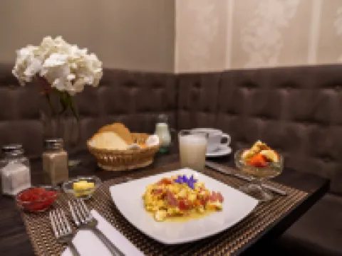 Santa Lucia House - Forum Hoteles en Cuenca