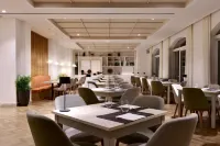 Dolce by Wyndham CampoReal Lisboa - breakfast