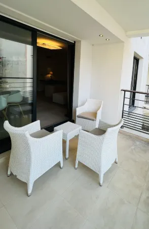 Residence Carlton Riviera Отели рядом с достопримечательностью «Allées de la Liberté»