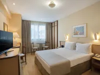 Windsor Plaza Copacabana Hotels near Leme Beach