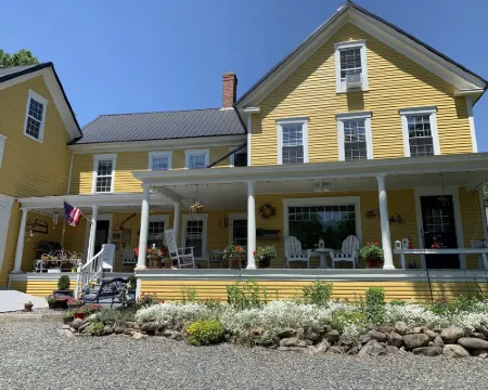 自由之家民宿 皮斯卡特奎斯縣酒店