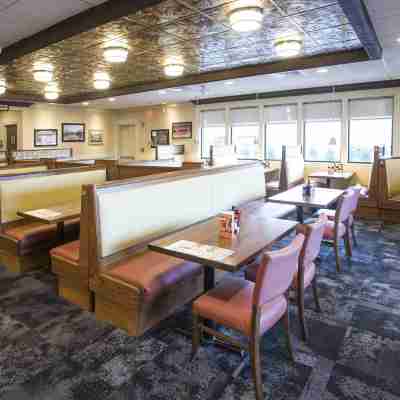 Clarion Inn Dining/Meeting Rooms