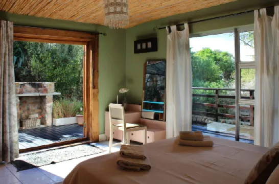 Bluebottle Guesthouse Hotels near US Consulate General