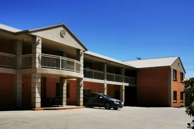 Littomore Suites Bathurst Hotels near John Hinxsmans Park