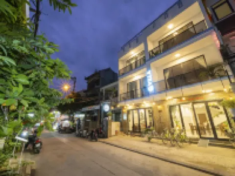 Q Villa Hoi An Hotels near Chinese All-Community Assembly Hall