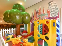 Hotel Bertoluci Hotels near Wax Museum