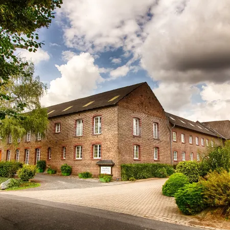 Landhaus Göddertzhof Hoteles en Erkelenz