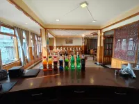 Hotel Utpala Mahatma Gandhi Marg附近的飯店