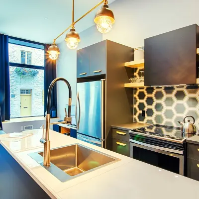 Les Lofts Champlain - PAR les Lofts Vieux-Québec โรงแรมใกล้จัตุรัสปลาซ รอยัล
