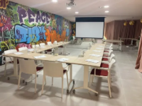 グラビナ シンコ