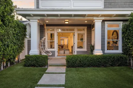 Emerald Cove by AvantStay Mins to Beach Pier Отели рядом с достопримечательностью «Ньюпорт-Бич»