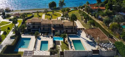 Palmrise Luxury Villas - Maistros Villa Hotels in 