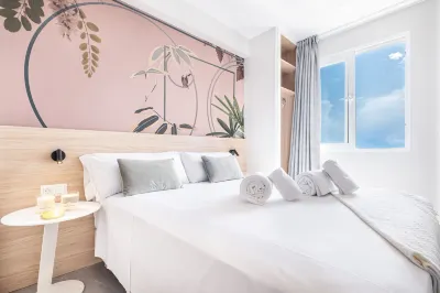 Mara Boutique Apartments Hotels near Parroquia de San Jaime y Santa Ana