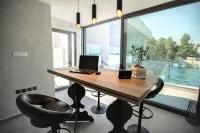 Akrotiri Olympus Luxury Suites Hotels in Дион-Олимп