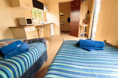 Aaok Jandowae Accommodation Park
