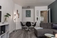 Nice 2 Double Bed in Sunny House in Amsterdam West Hotel di Bos en Lommer