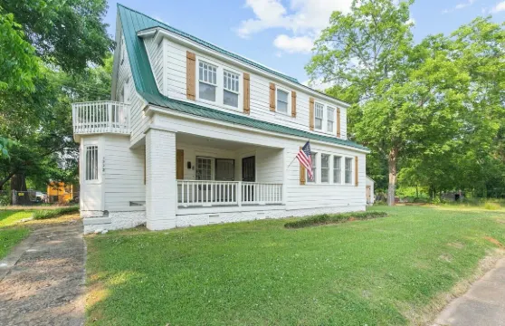 裝修後的中央公園別緻公寓