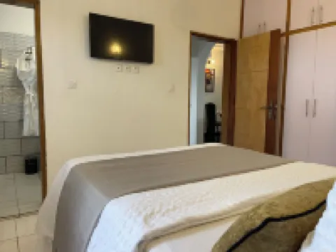 RESIDENCE HMR Douala - Lendi Hotels in 