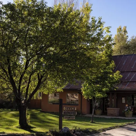 Boulder Mountain Lodge