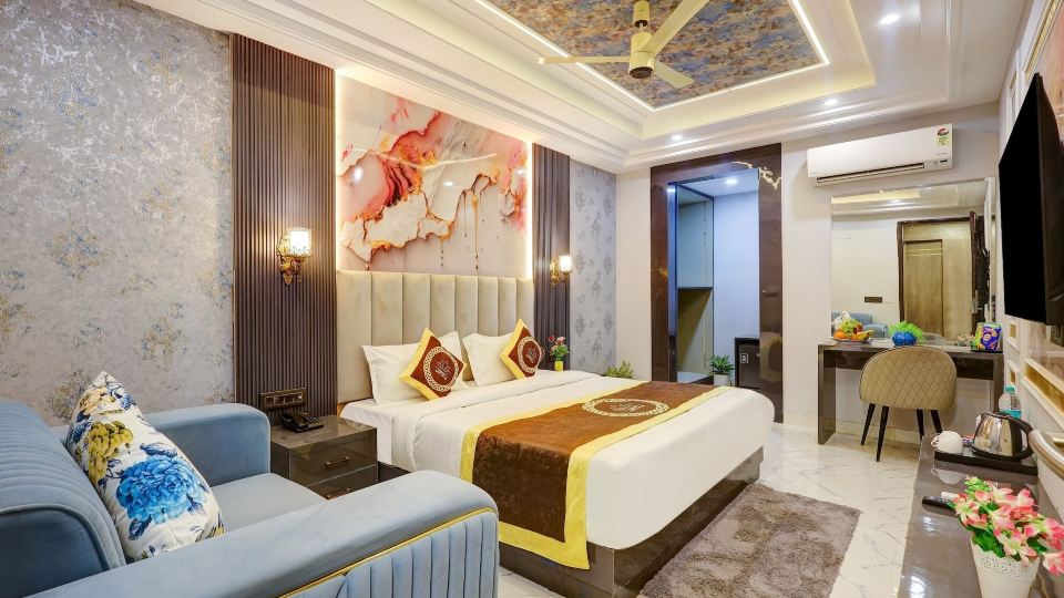 Hotel Armani Suites at Delhi Airport
