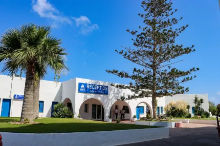 Marina Cap Monastir- Appart'Hotel Отели в г. Монастир