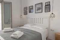 Seaview House 2 From the Town