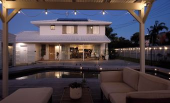 Tugun Retreat - 5BRM Home with Pool!