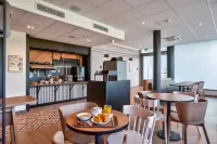B&B Hotel Paris Créteil Hotels in Creteil