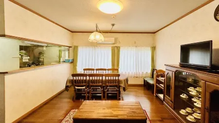 Dormitory Sandanya Guesthouse